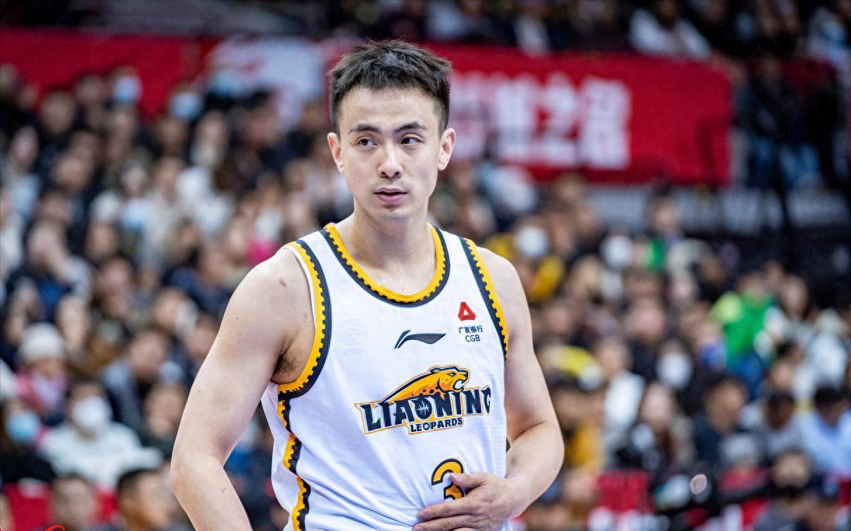 开云体育入口-赵继伟否认离开辽篮，两年失去3队友，仅1人坚守，张镇麟送暖心话