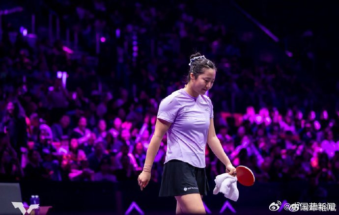 开云体育app下载-申裕斌晒洪崖洞游玩照，备战2026WTT重庆冠军赛|乒乓球|运动员|打卡|赛场|景点_新浪体育_新浪新闻